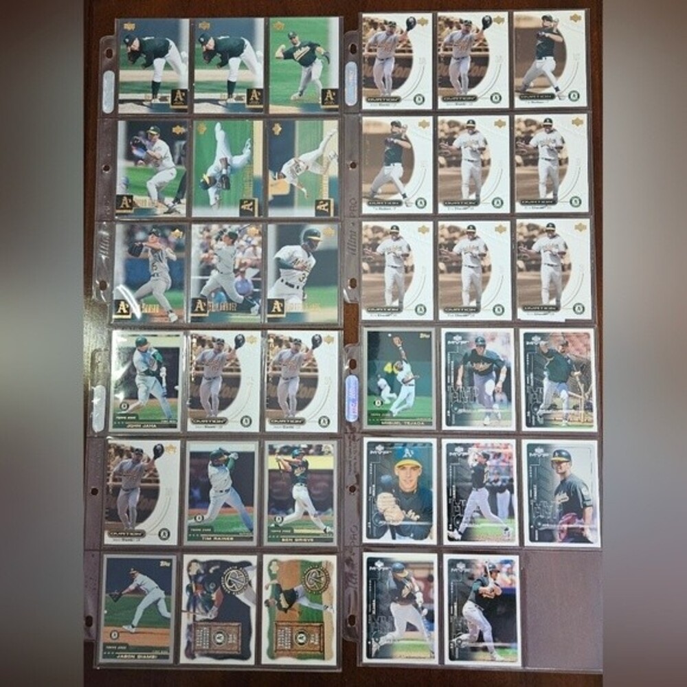 MLB Oakland Athletics Card Collection